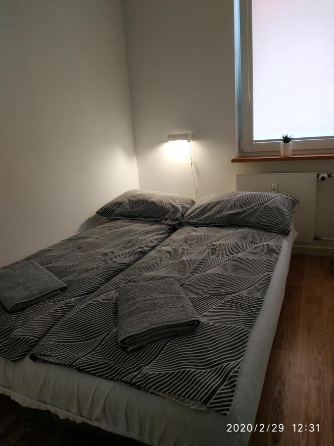 Apartament Srodmiescie Appartamento Gdynia Esterno foto